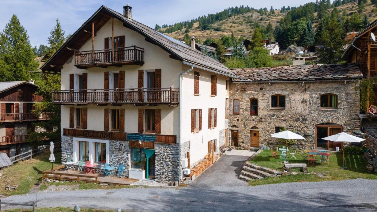 مولينيس ان كويراس Auberge Les 1000 Cols, Anciennement Val D Azur المظهر الخارجي الصورة